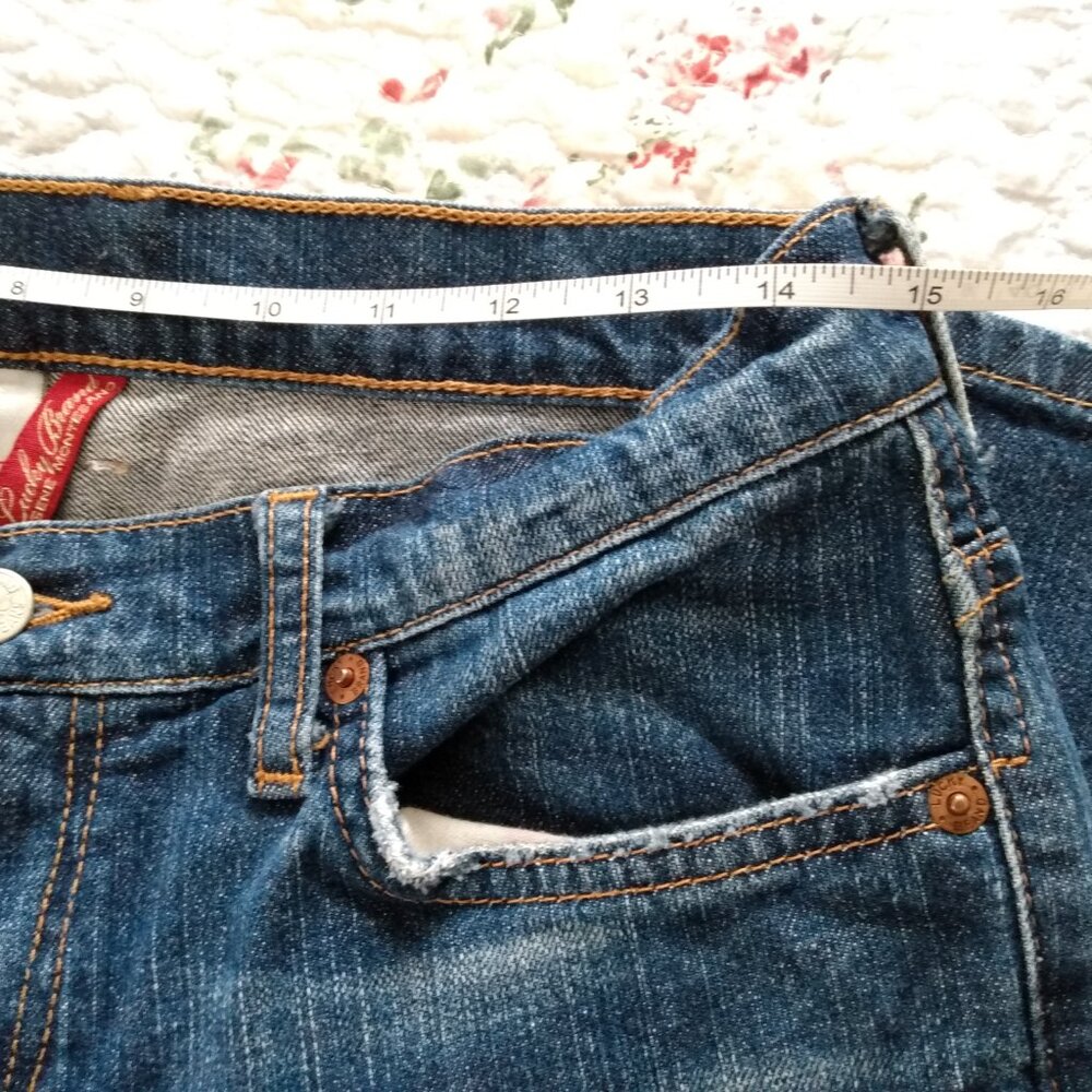 Bundle of 3 Capri jeans, size 6 - Picture 9 of 16